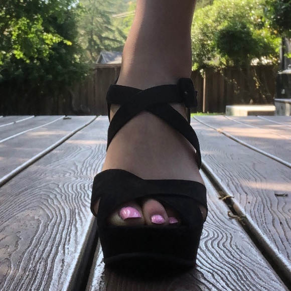 Strappy black formal shoes *NEW* - Picture 4 of 4